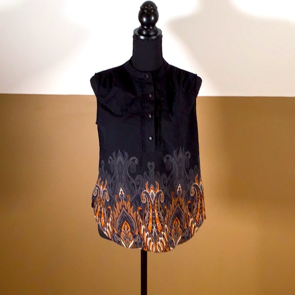 Banana Republic sleeveless button down
